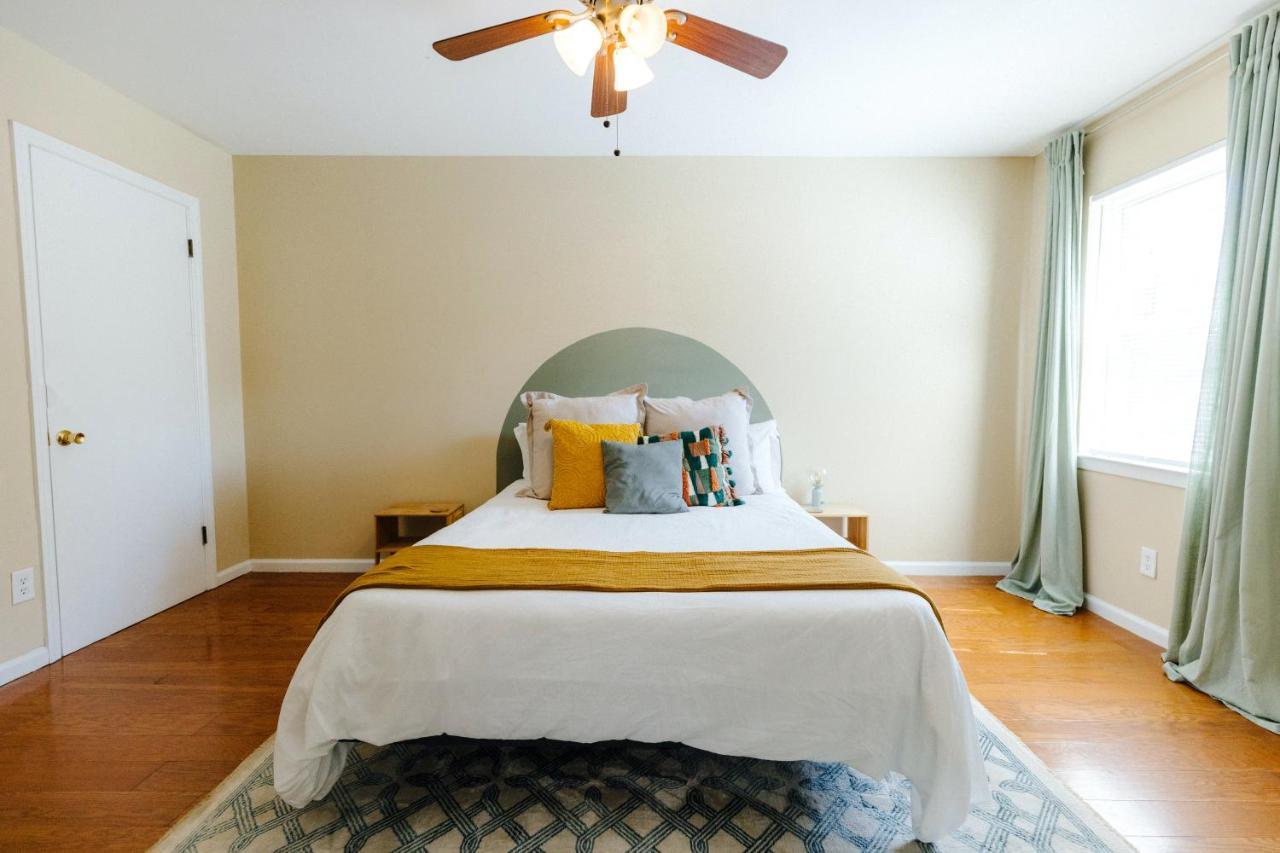 Centrally Located 3Br Overton Square Fast Wifi Free Parking Yes Pets Мемфис Экстерьер фото