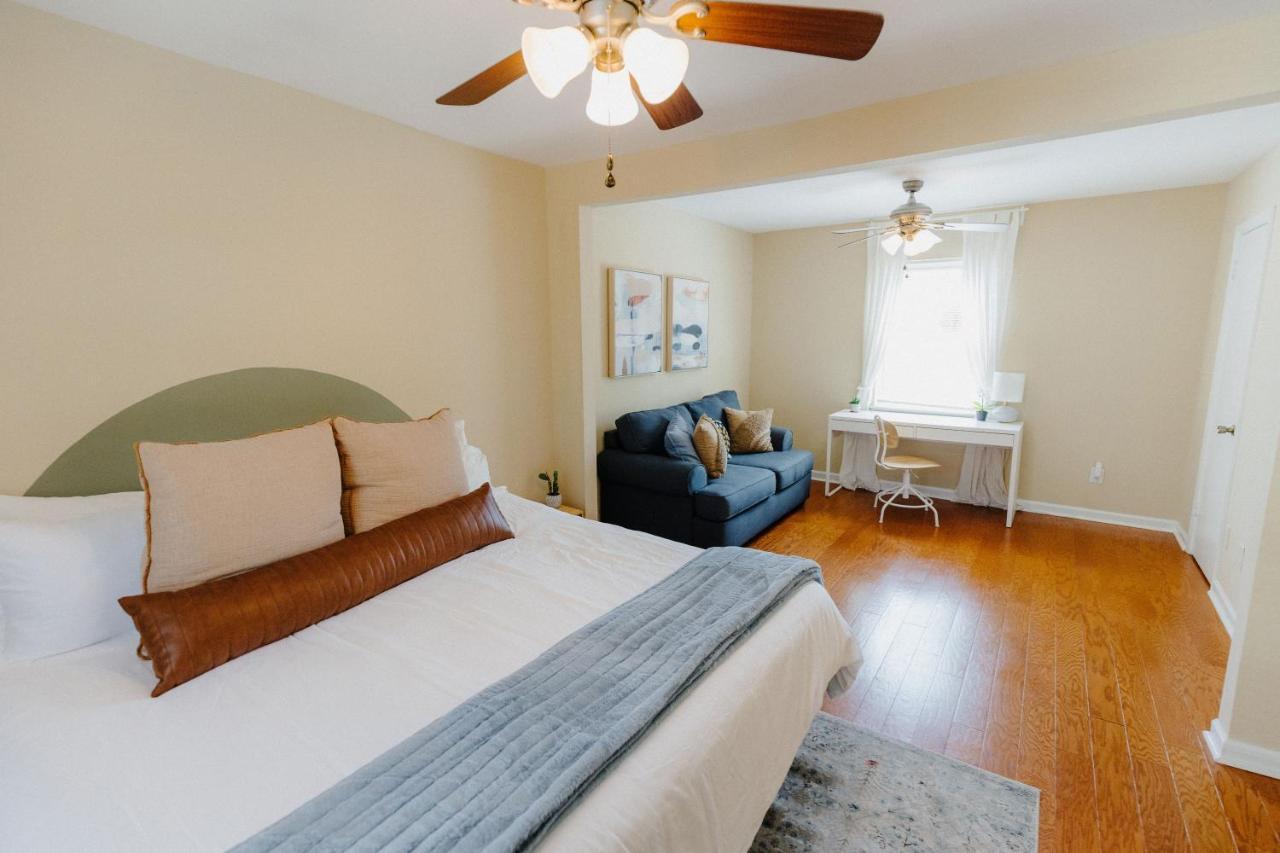 Centrally Located 3Br Overton Square Fast Wifi Free Parking Yes Pets Мемфис Экстерьер фото