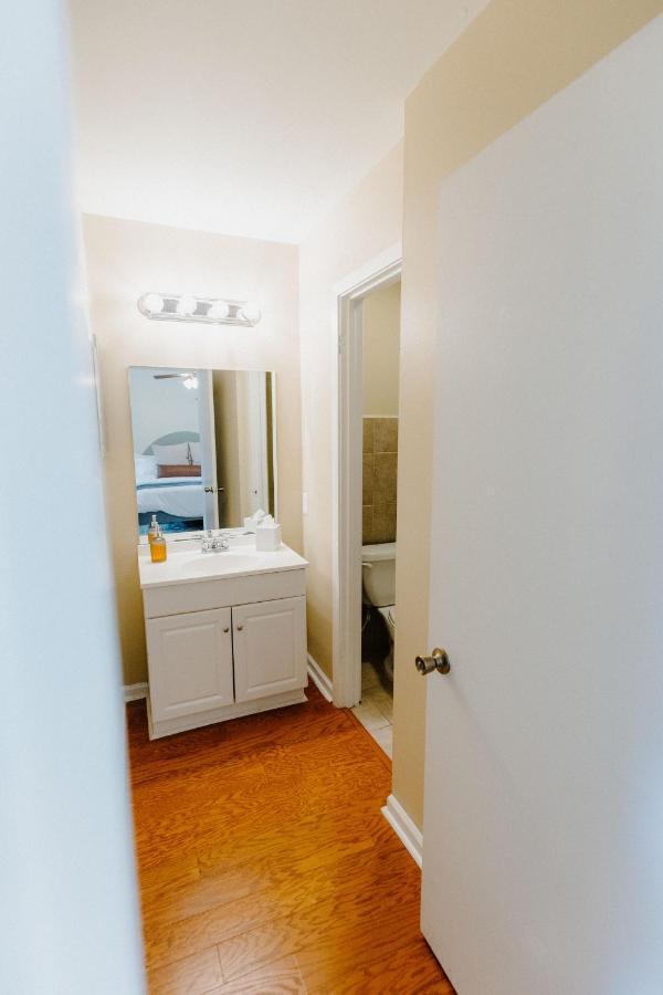 Centrally Located 3Br Overton Square Fast Wifi Free Parking Yes Pets Мемфис Экстерьер фото