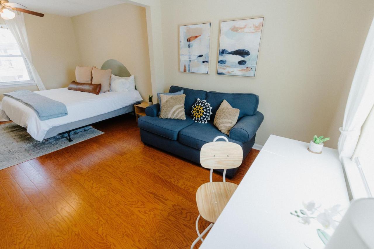 Centrally Located 3Br Overton Square Fast Wifi Free Parking Yes Pets Мемфис Экстерьер фото